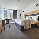 Grand Hradec Pec pod Sněžkou