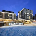 Grand Hradec Pec pod Sněžkou
