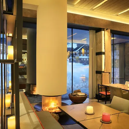 Grand Hradec Hotel